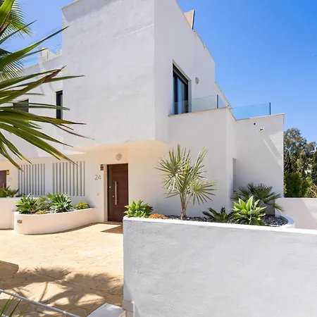 Senses Ref #109 Holiday home
