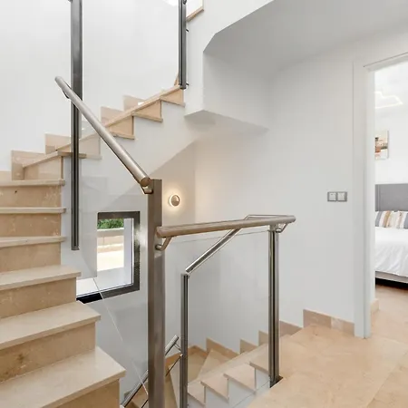 Senses Ref #109 Holiday home