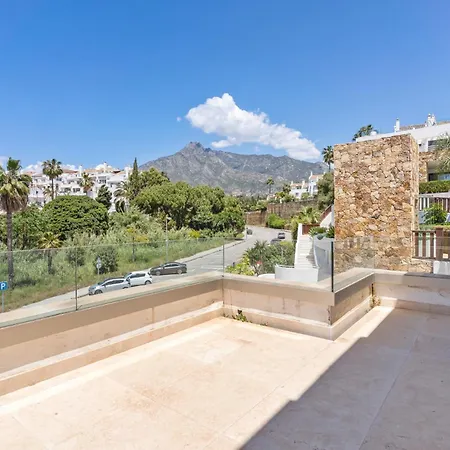 Senses Ref #109 * Marbella